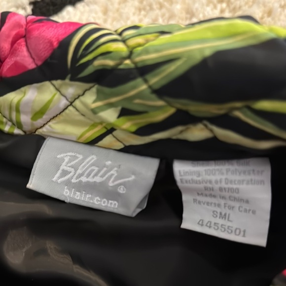 Blair Black Floral Quilted Jacket Small - Picture 2 of 6